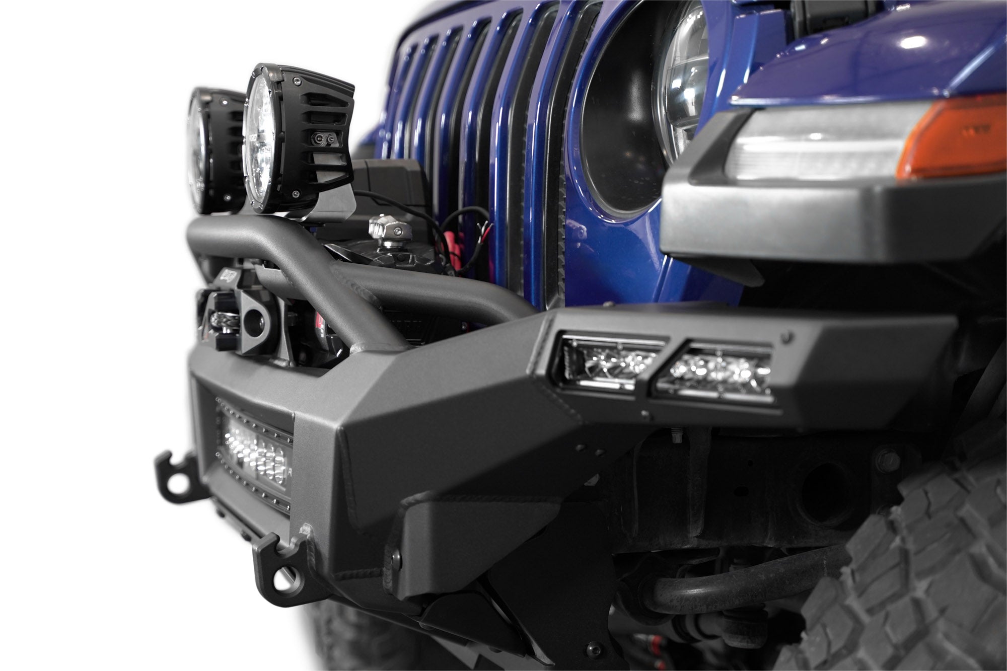 Side Profile of the Phantom Winch Front Bumper for the 2018-2024 Jeep JL/JT