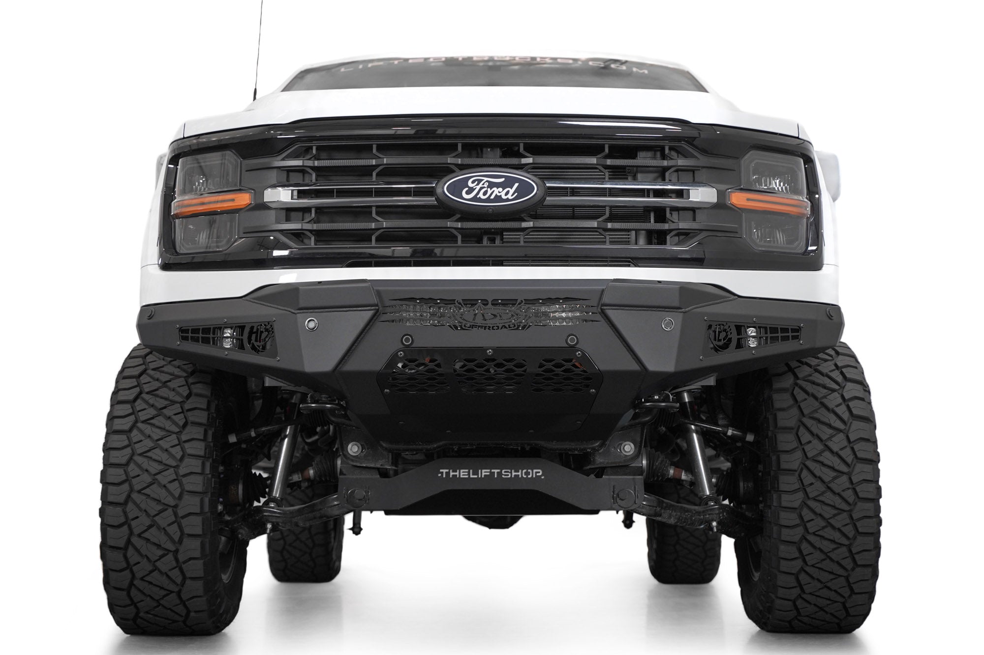 Lighting options on the 2024 Ford F-150 HoneyBadger Front Bumper.